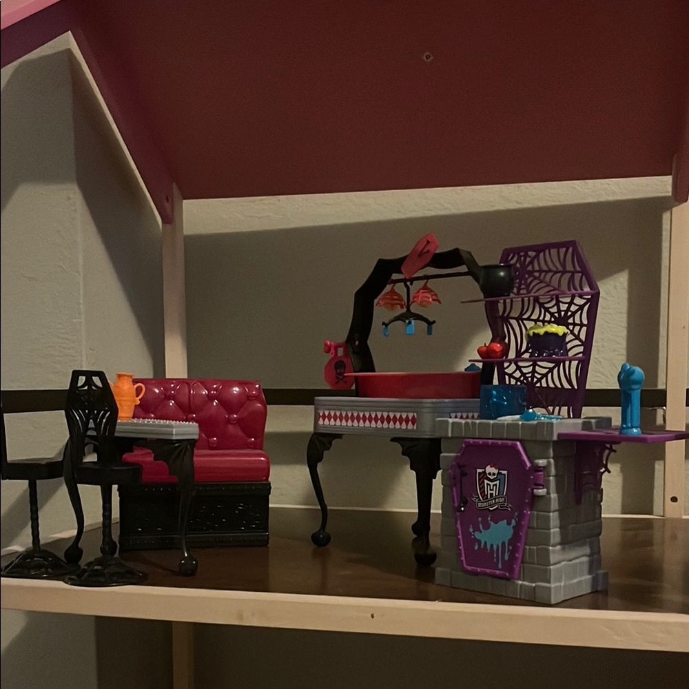 Monster High Pink and Black doll furniture